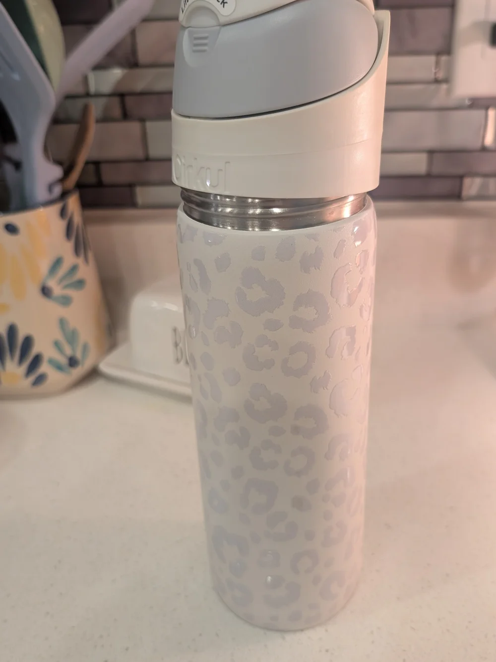 White Leopard Print Stainless Cirkul Bottle